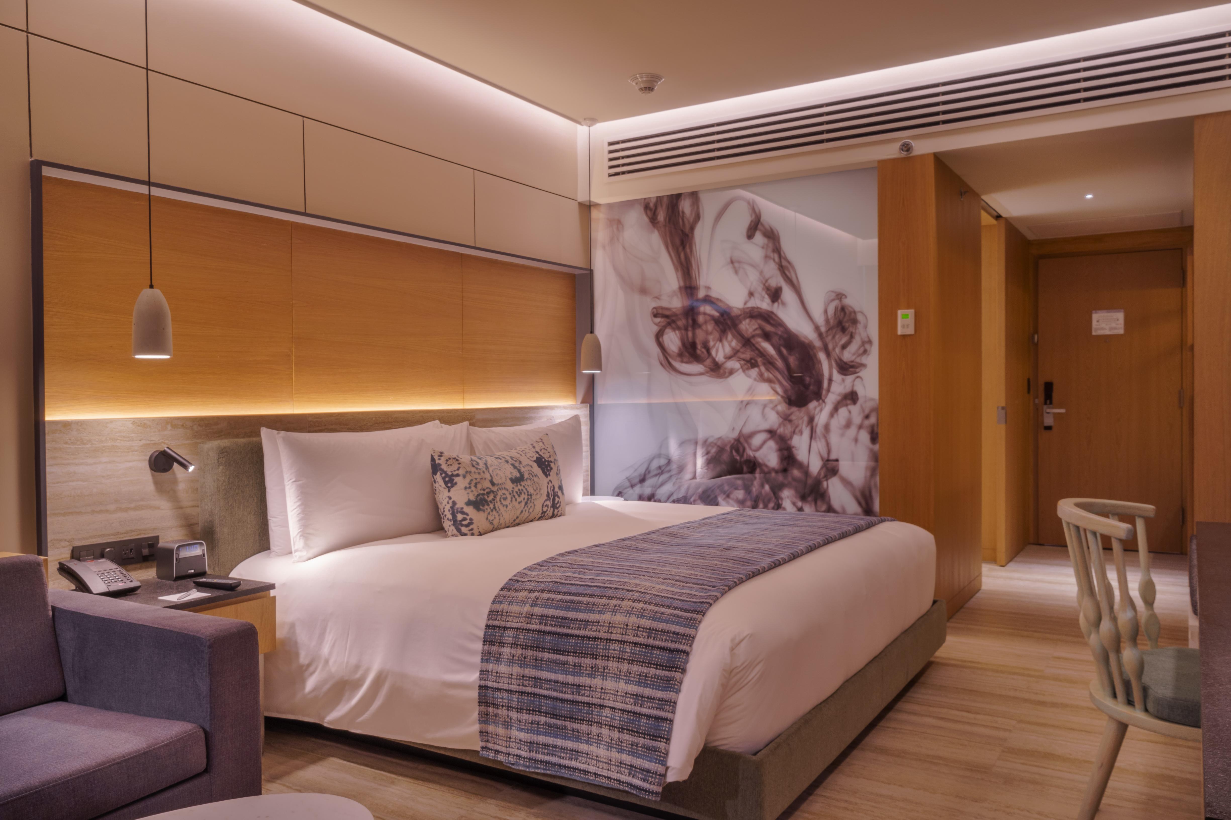 Renaissance Cancun Resort & Marina Exterior photo Deluxe Room